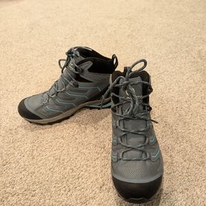 Scarpa Gray and Blue Athletic Hiking Shoes